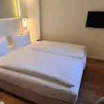 Hotel Spreeufer 3*