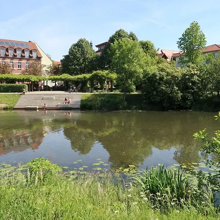 Spreeufer 3*