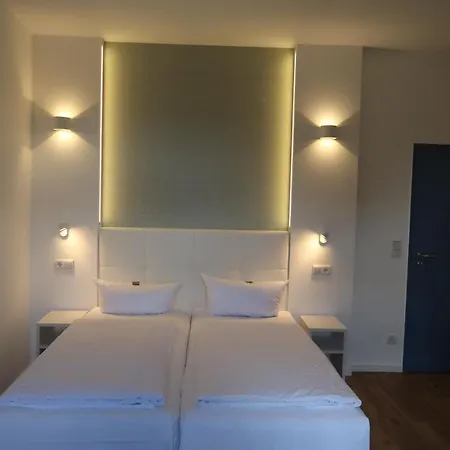 Spreeufer Hotel